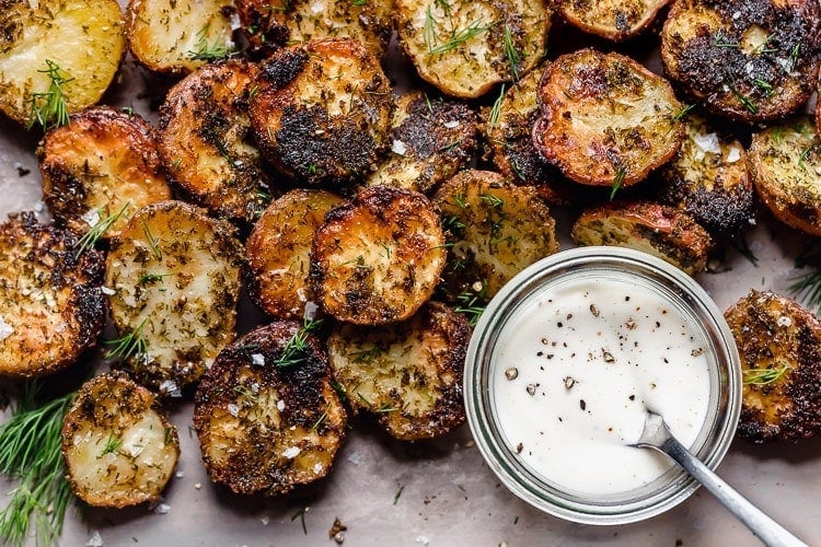 Crispy-Garlic-Ranch-Roasted-Potatoes-9.jpg