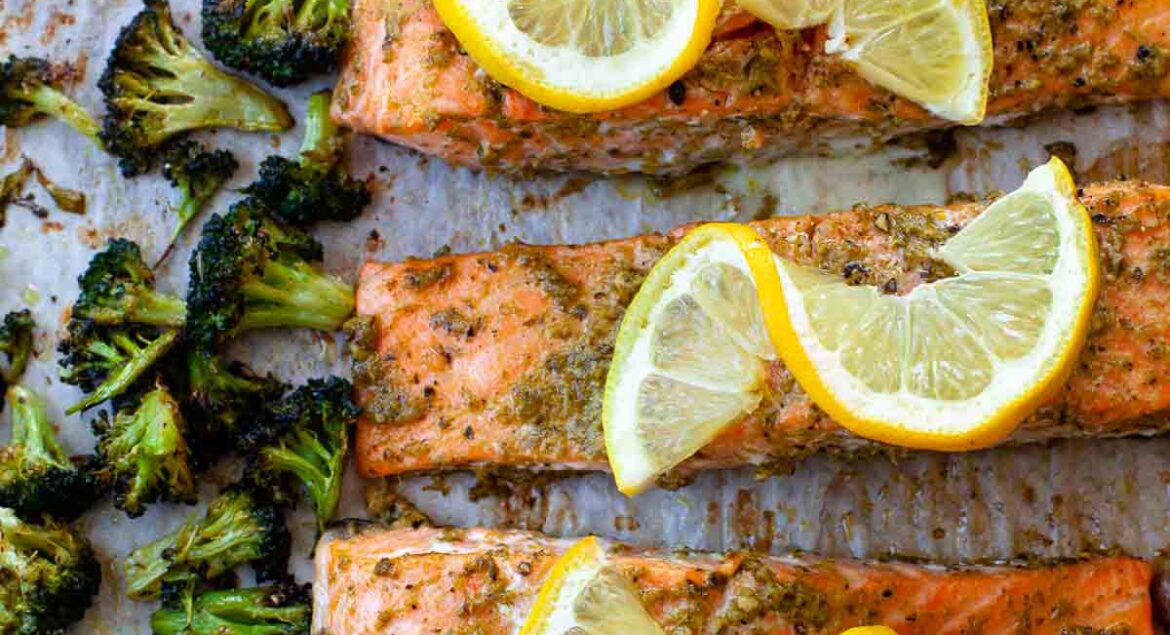 sheet-pan-salmon-with-veggies-6-2.jpg