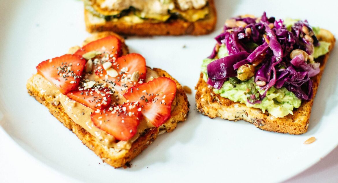avocado-sweet-savory-toasts-avocado-strawberry-kaleslaw-salmonsalad-avocado-toasts-three-ways-nutritionstripped5-scaled.jpg