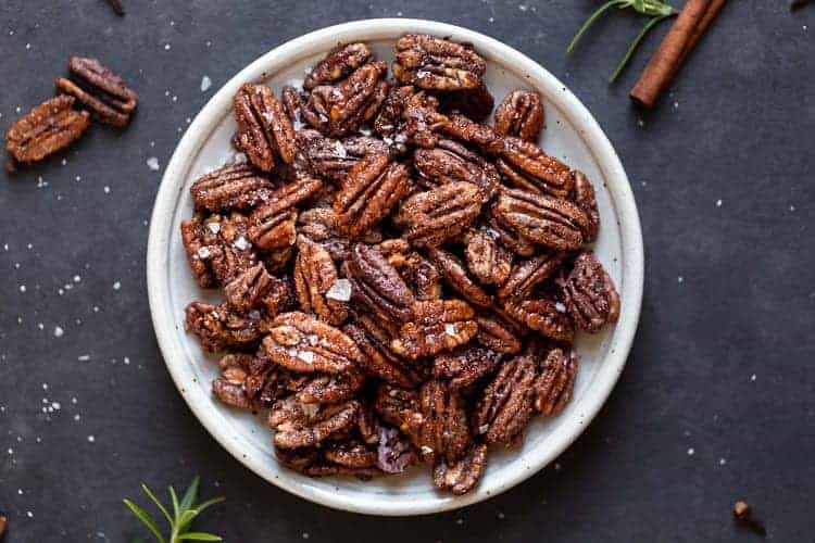 HOLIDAY-SPICED-PECANS-10.jpg